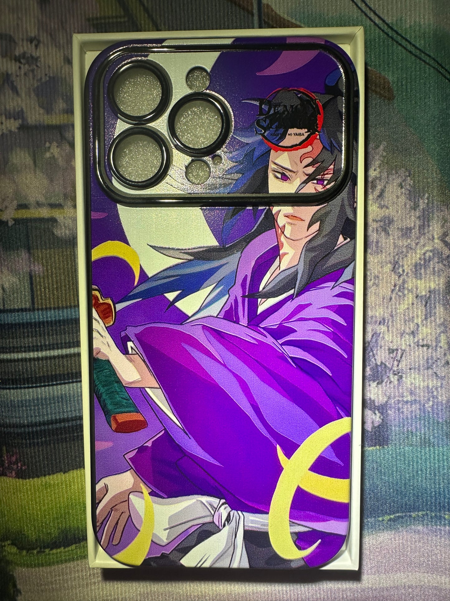 Kokushibou's strongest Moon Ghost mobile phone case supports customization according to pictures. Just note the phone model when placing an order.